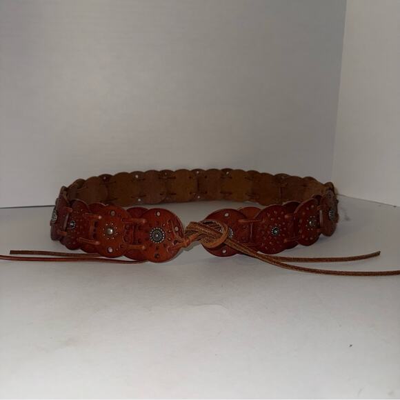 FOSSIL western leather concho sterling silver detail cowgirl rodeo tie belt L